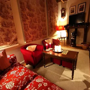  Bed and breakfast Old